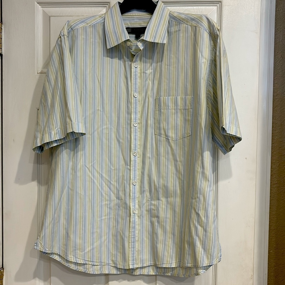 Men’s collared dress shirt Robert Barakett yellow and blue stripes